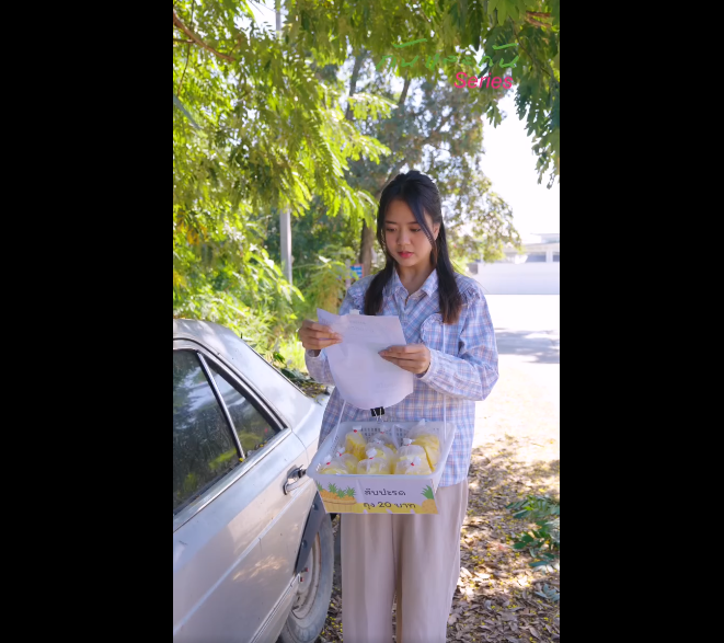 N0610001_เค าและล กน อยโดนแฟนท งกลางถนน และน อส งท เค าต ดส นใจทำ_part2