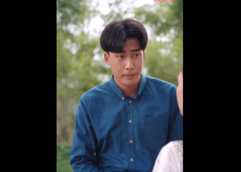 N0710034_สาวสวยแย งไอต มสาม คนอ นกลางสาธารณะ เธอทำอย างง เพ ออะไร!!_part2